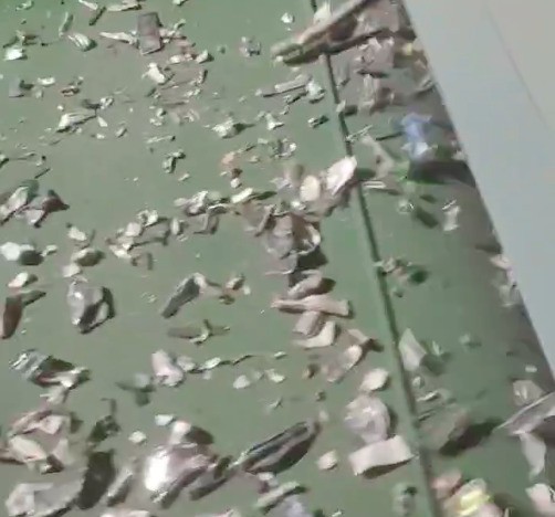 從小就說要保護(hù)地球 ，這回真做到了。減少廢物掩埋，增加綠色循環(huán)經(jīng)濟(jì)。