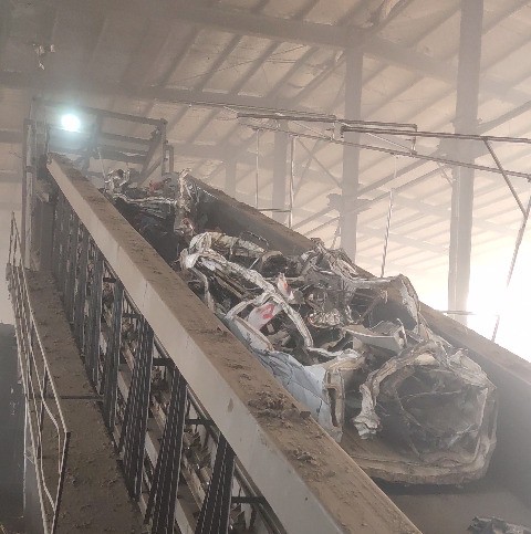 報廢汽車殼破碎機