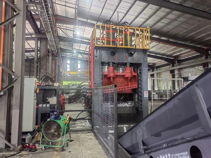 國(guó)外地區(qū)路友630龍門(mén)剪調(diào)試順利，稍后將正式展開(kāi)生產(chǎn)