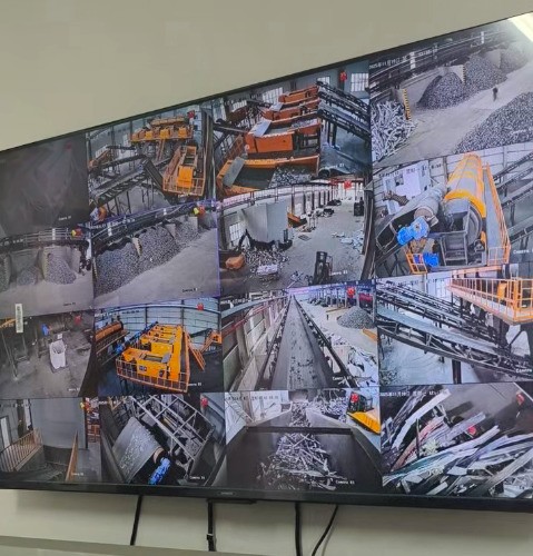 一人 “掌控全局”