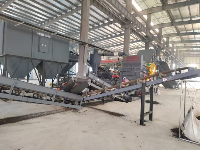 路友裝備竭誠服務(wù)再生資源行業(yè)，一站式服務(wù)，打造再生資源行業(yè)服務(wù)平臺。